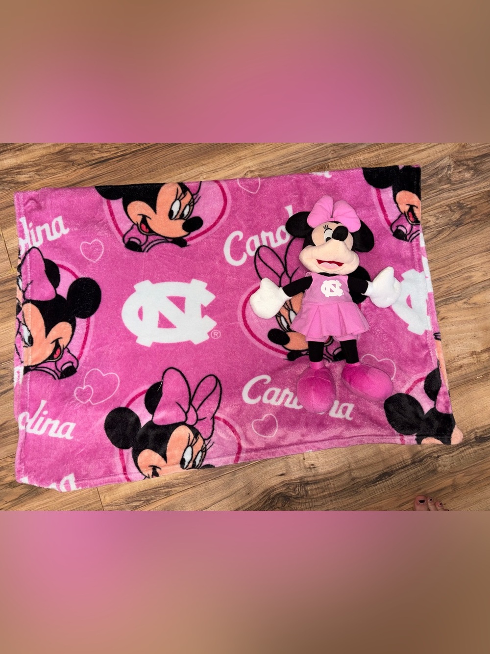 Northwest Disney Minnie Mouse Pink NCAA Basketball UNC Tarheels Blanket & Plush